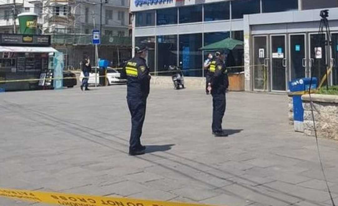 პოლიცია "საქართველოს ბანკში" შევიდა - სპეცოპერაცია ავლაბარში