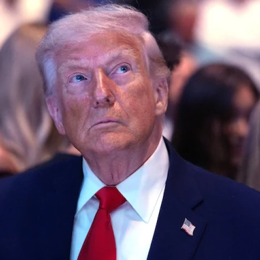 "ირანულმა ეკიპაჟმა დამორჩილებაზე უარი თქვა, რის გამოც ჩვენმა ხომალდმა გემი სამანქანო განყოფილებაში ჭურვის მოხვედრით პირდაპირ გზაზე შეაჩერა"