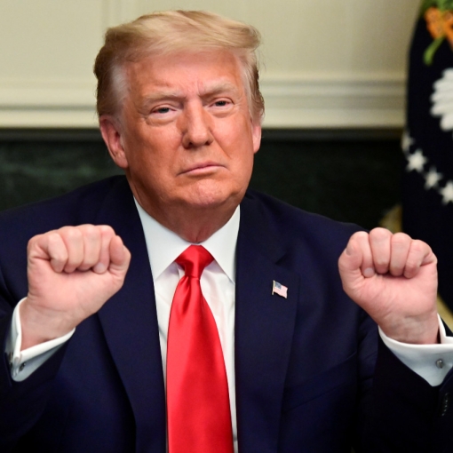 "ჩვენს სამხედროებს, რომლებიც მსოფლიოში ყველაზე ძლიერები არიან, ჯერ არც კი დაუწყიათ იმის განადგურება, რაც ირანში დარჩა"