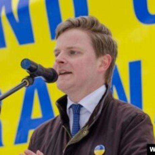 შვედი დეპუტატი: "ჩვენ პროტესტის დროს არ ვუსწორდებით ოპონენტებს ქუჩებში ქიმიური იარაღით, რასაც ახლა საქართველოში ვხედავთ"