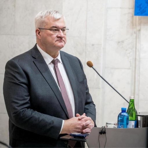 "6 მაისი აჩვენებს, არის თუ არა მოსკოვი სერიოზულად განწყობილი და რა სურს მას სინამდვილეში - მშვიდობა თუ სამხედრო აღლუმები"
