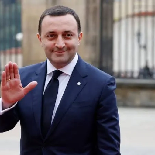პროკურატურა ღარიბაშვილის წინააღმდეგ აღკვეთის ღონისძიების სახით 1 000 000 ლარის გირაოს, პასპორტის ჩამორთმევასა და ქვეყნის დატოვების აკრძალვას ითხოვს