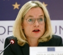 "როცა საქართველოს მთავრობის შესახებ ახალ ამბებს ვკითხულობ, მგონია, რომ უარესი ვეღარ იქნება, მაგრამ მერე ხელისუფლება საპირისპიროს ამტკიცებს"
