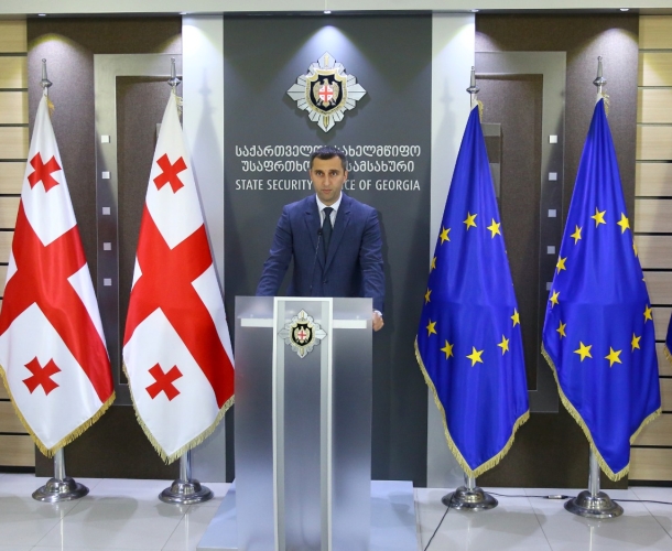 "გამოიკითხა ყოფილი პრემიერ-მინისტრი ირაკლი ღარიბაშვილი, რომელმაც ითანამშრომლა გამოძიებასთან და აღიარა უკანონო შემოსავლების მიღების ფაქტი" - სუსი