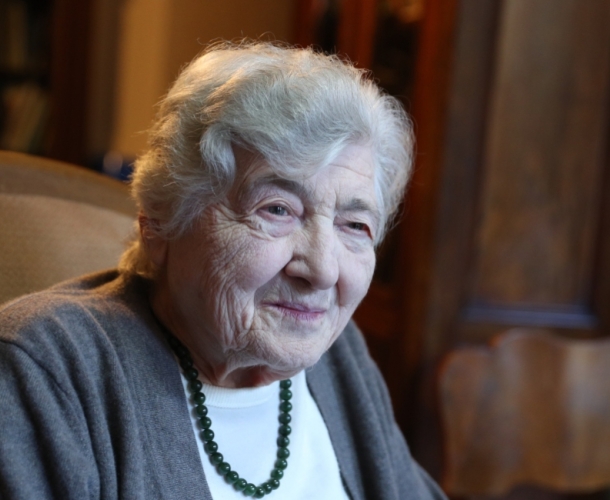 „ის რასაც ჩვენ გვთავაზობენ, წმინდა აკადემიური თვალსაზრისით არ არის გამართლებული" - აკადემიკოსი მზექალა შანიძე