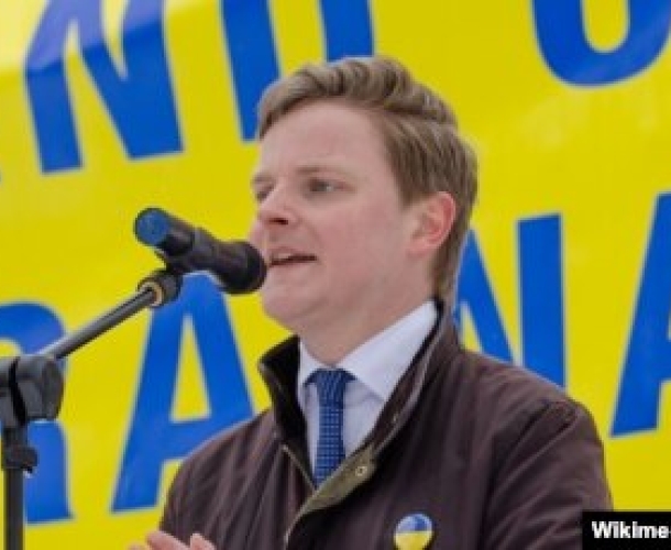 შვედი დეპუტატი: "ჩვენ პროტესტის დროს არ ვუსწორდებით ოპონენტებს ქუჩებში ქიმიური იარაღით, რასაც ახლა საქართველოში ვხედავთ"