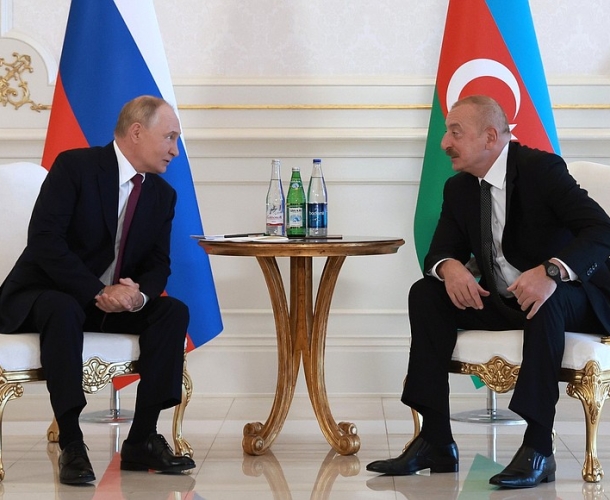 "ორი დღის წინ გავიგე, რომ აზერბაიჯანულ თვითმფრინავს რუსული რაკეტების ნამსხვრევები მოხვდა" - პუტინი ალიევს