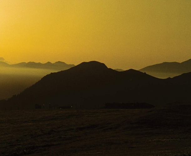 ფირის ფოტოგრაფია „საირმეს რეკრეაციულ ფერმაში“ - რეზი ყენიას ფოტოამბავი