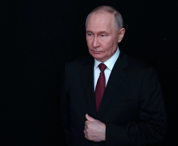 "ჩვენ ბევრ კომპრომისზე წავედით. პუტინი და მისი მეგობრები ციხეში არ სხედან. ეს არის ყველაზე დიდი კომპრომისი, რაზეც ოდესმე მსოფლიო წასულა“