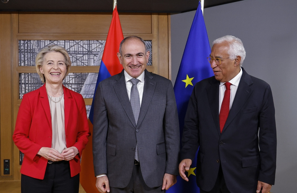 ერევანში ევროპული პოლიტიკური გაერთიანების მე-8 სამიტი გაიხსნა. მიწვეულია 50-მდე ქვეყნისა და საერთაშორისო ორგანიზაციის ლიდერი