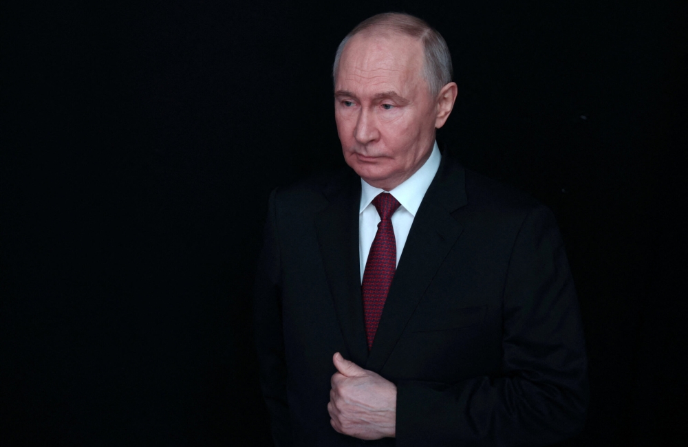 "ჩვენ ბევრ კომპრომისზე წავედით. პუტინი და მისი მეგობრები ციხეში არ სხედან. ეს არის ყველაზე დიდი კომპრომისი, რაზეც ოდესმე მსოფლიო წასულა“