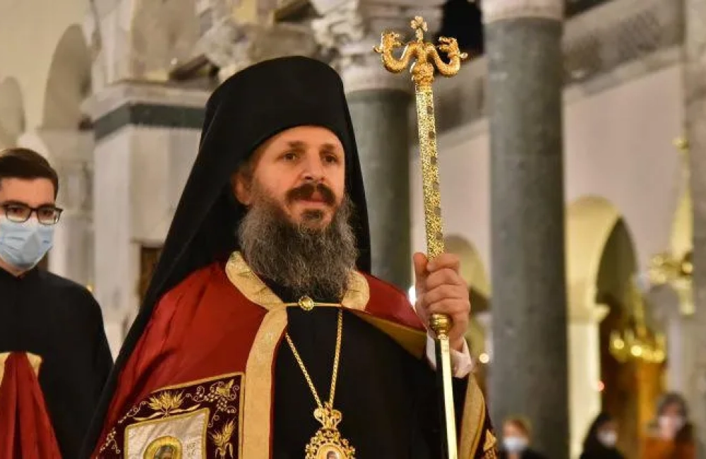 "თქვენო უწმინდესობავ შევთხოვ უფალს თავის მარადიულ სასუფეველში დაგამკვიდროთ!"