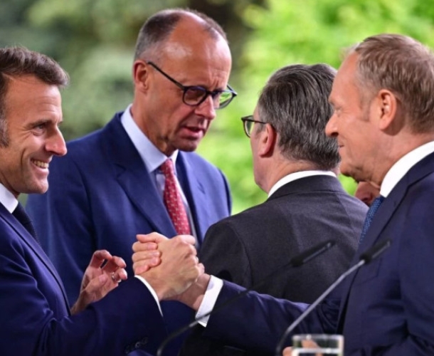 მაკრონის, მერცის და ტუსკის ერთობლივი განცხადება: ვგმობთ საქართველოს ხელისუფლების ყველა ქმედებას, რომელმაც გამოიწვია დემოკრატიული უკუსვლა