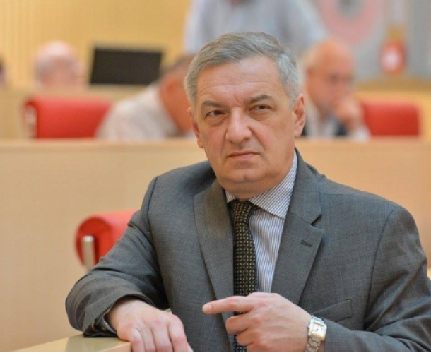 ვოლსკი: "მადლობა ღმერთს, მთელი ხელისუფლება კორუმპირებული არ არის"