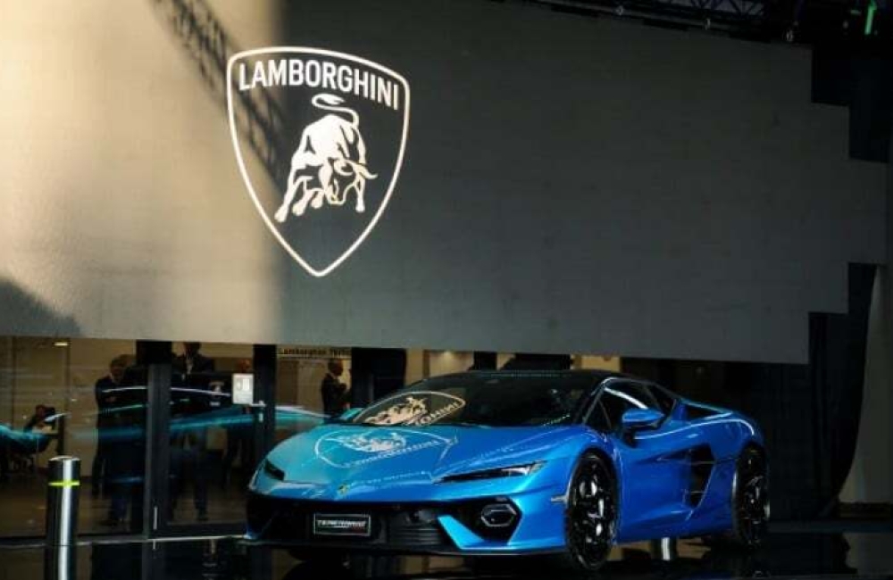 იტალიური სუპერქარი საქართველოში – Lamborghini-ს შოურუმი  თბილისში ოფიციალურად გაიხსნა