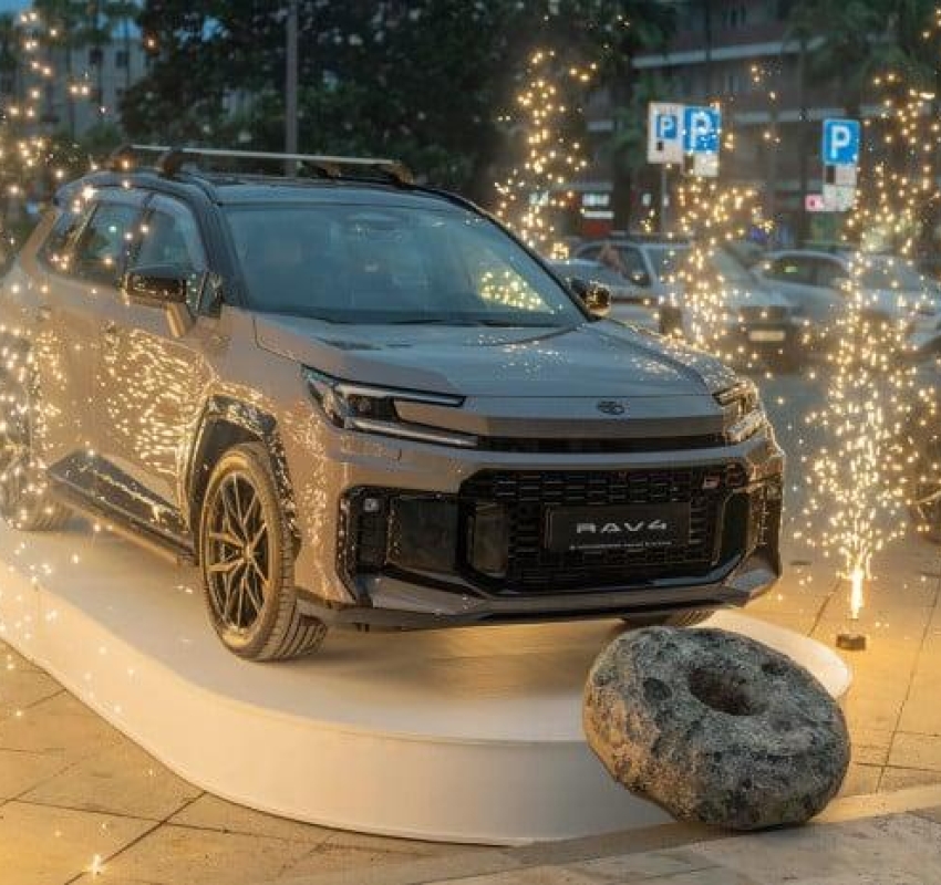 „ტოიოტა ცენტრი ბათუმმა“ ახალი Toyota RAV4 ოფიციალურად წარადგინა