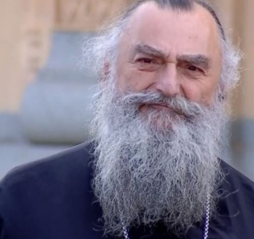 "არ ეკუთვნის მეუფე დანიელს მამა ანდრია ჯაღმაიძისგან ესე ლაპარაკი"