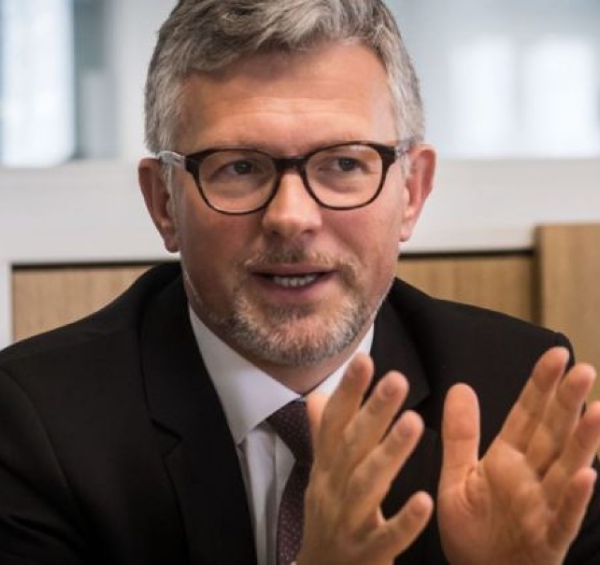 "ჩვენი ტერიტორია, ჩვენი სუვერენიტეტი არ იყიდება - საშობაო ბაზრობაზე არ ვიმყოფებით"