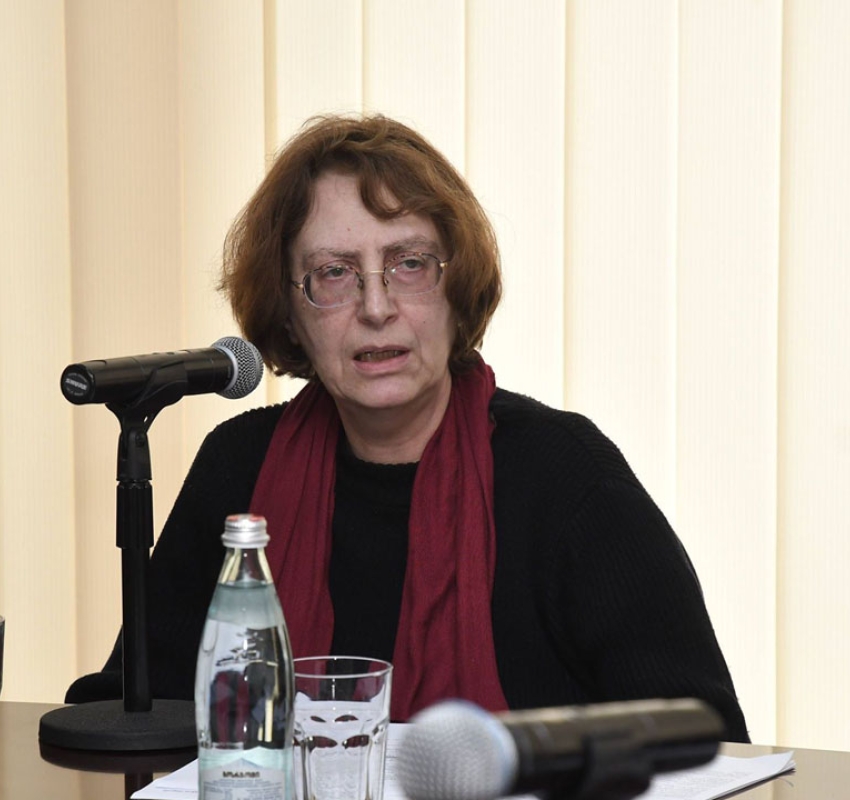 "თუკი ილიაუნი ვერ დავიცავით, აკადემიური თავისუფლების ადგილები არ დარჩა, რა აზრი აქვს იმაზე ფიქრს, რამდენ სტუდენტს ვასწავლით"