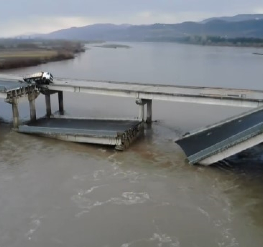 "დაკავებულია საავტომობილო გზების დეპარტამენტის თავმჯდომარის იმჟამინდელი მოადგილე"