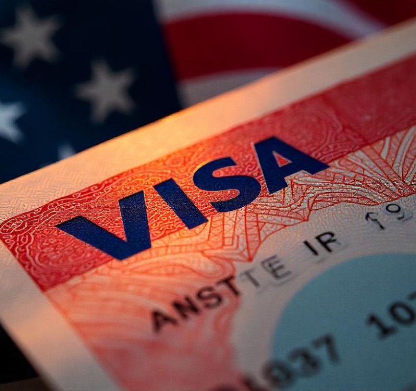 "ტრამპის წარმომადგენელმა აშშ-ის დიპლომატებს დაავალა, წინააღმდეგობა გაუწიონ ევროკავშირის ისტორიულ ციფრულ სერვისების აქტს (DSA)"